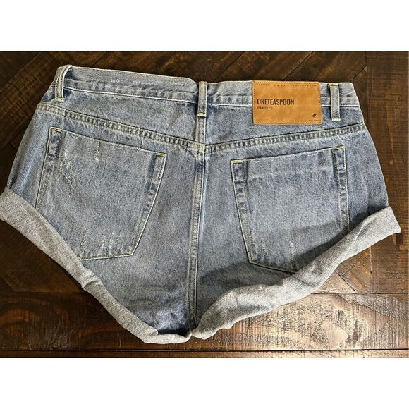 One Teaspoon Revolve Bandits Low Rise Blue Jean Shorts Size 30 - Picture 8 of 10